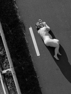 travelling-without-moving